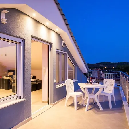 Dorothea アパート *